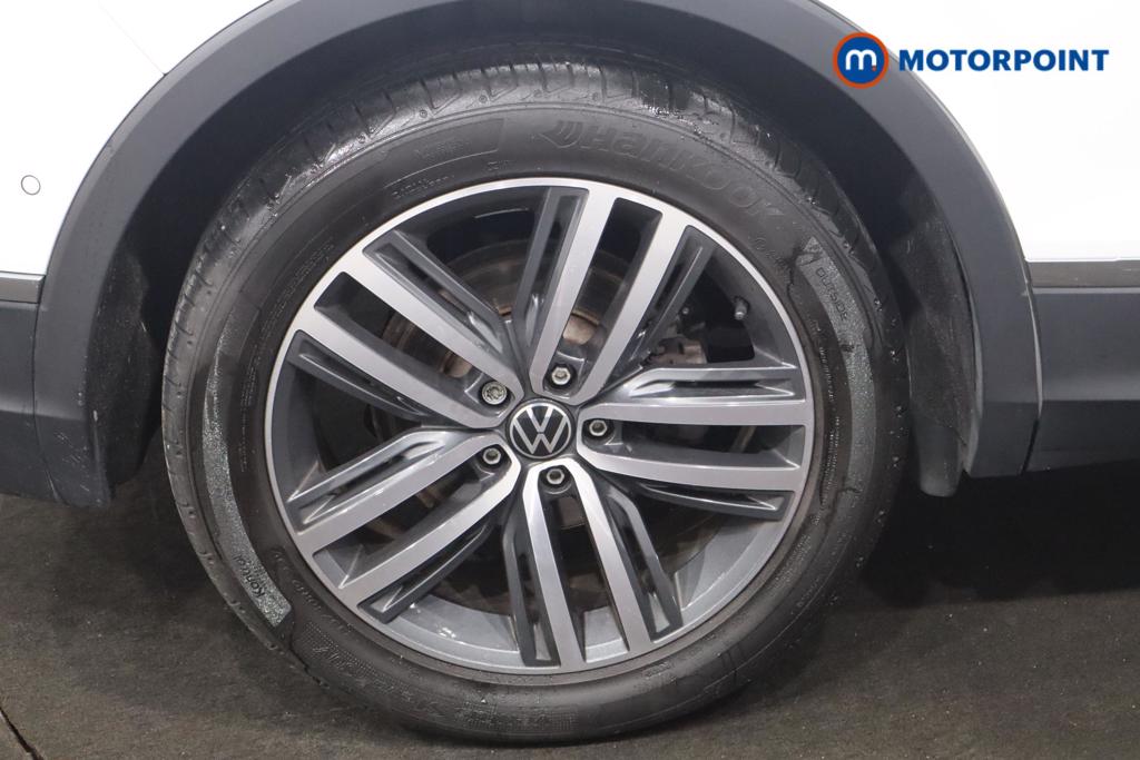 Volkswagen Tiguan Elegance Automatic Petrol SUV - Stock Number (1590981) - 19th supplementary image