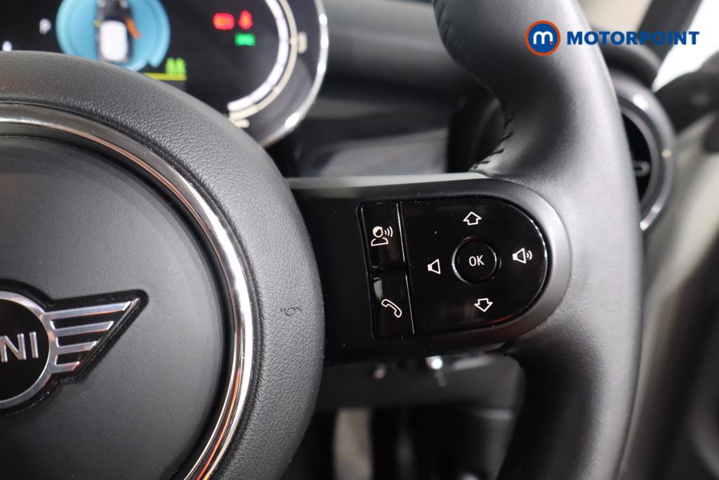 Mini Hatchback Cooper S Level 1 Automatic Electric Hatchback - Stock Number (1591169) - 7th supplementary image