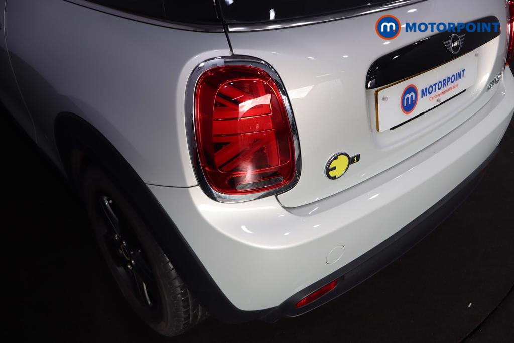 Mini Hatchback Cooper S Level 1 Automatic Electric Hatchback - Stock Number (1591169) - 14th supplementary image