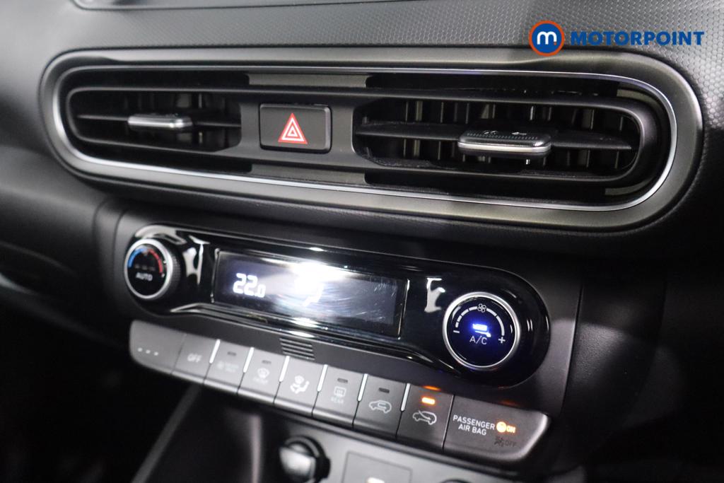 Hyundai Kona Se Connect Automatic Petrol-Electric Hybrid SUV - Stock Number (1591172) - 4th supplementary image