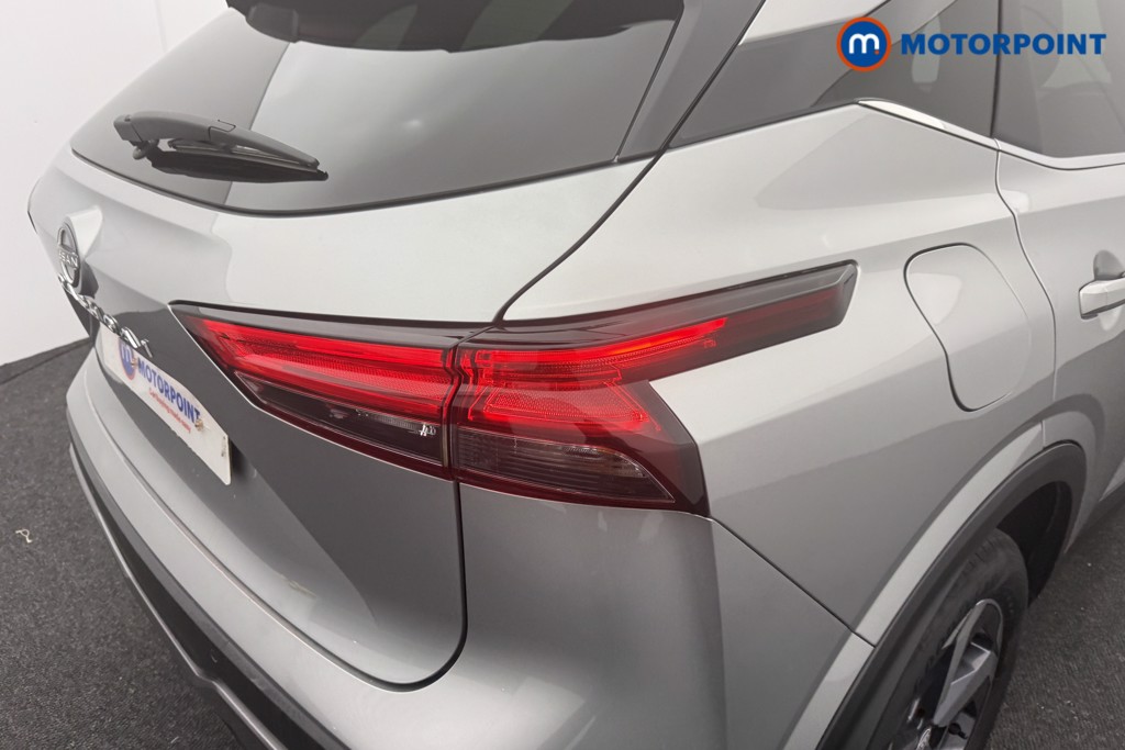 Nissan Qashqai N-Connecta Manual Petrol SUV - Stock Number (1591242) - 6th supplementary image