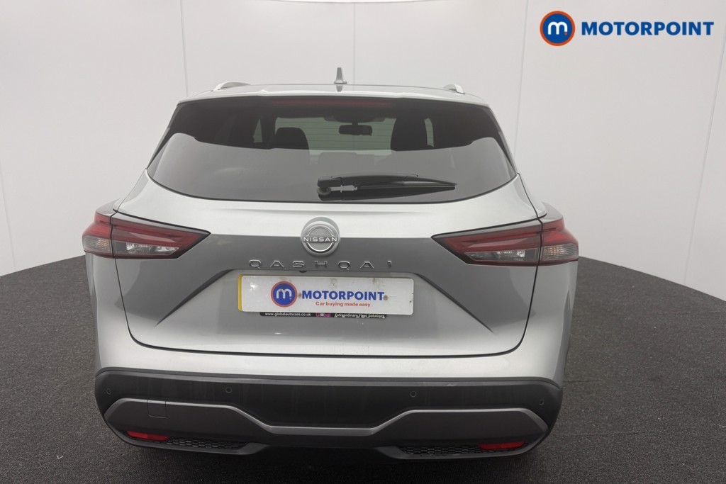 Nissan Qashqai N-Connecta Manual Petrol SUV - Stock Number (1591242) - 1st supplementary image