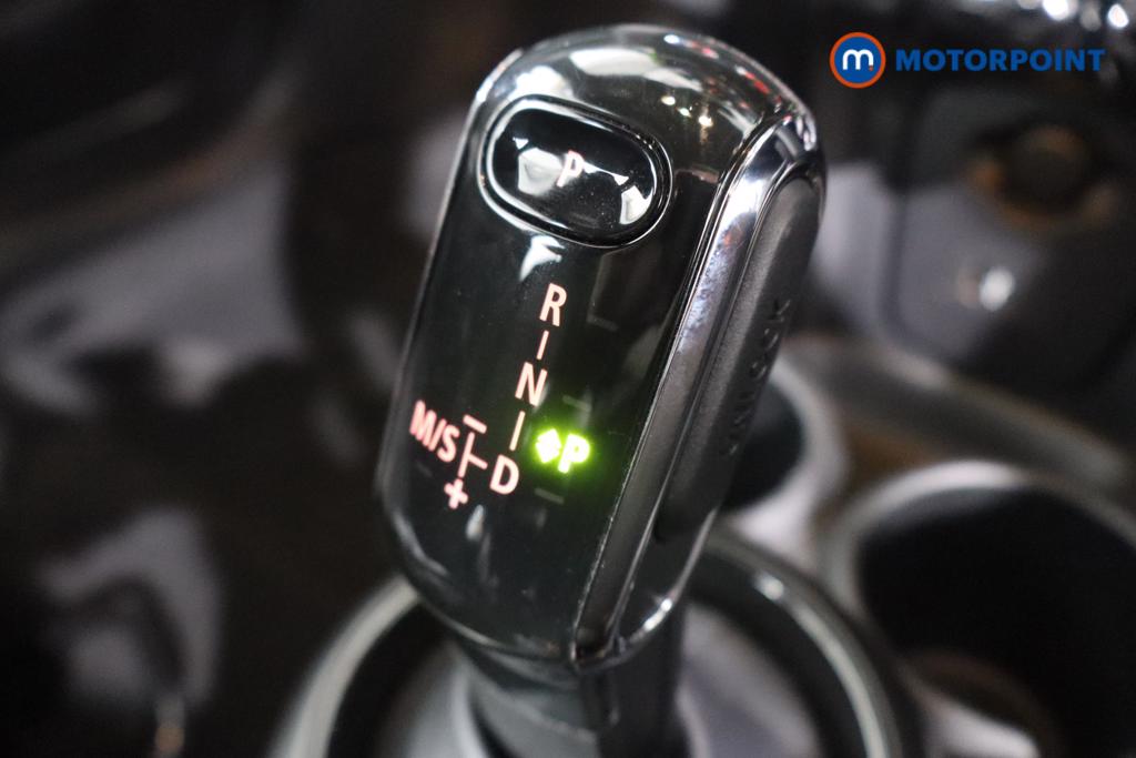 Mini Hatchback Cooper Exclusive Automatic Petrol Hatchback - Stock Number (1591474) - 7th supplementary image