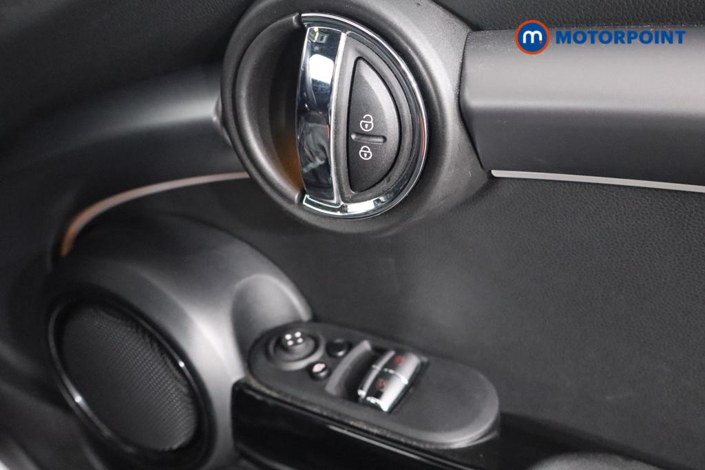 Mini Hatchback Cooper Exclusive Automatic Petrol Hatchback - Stock Number (1591474) - 13th supplementary image