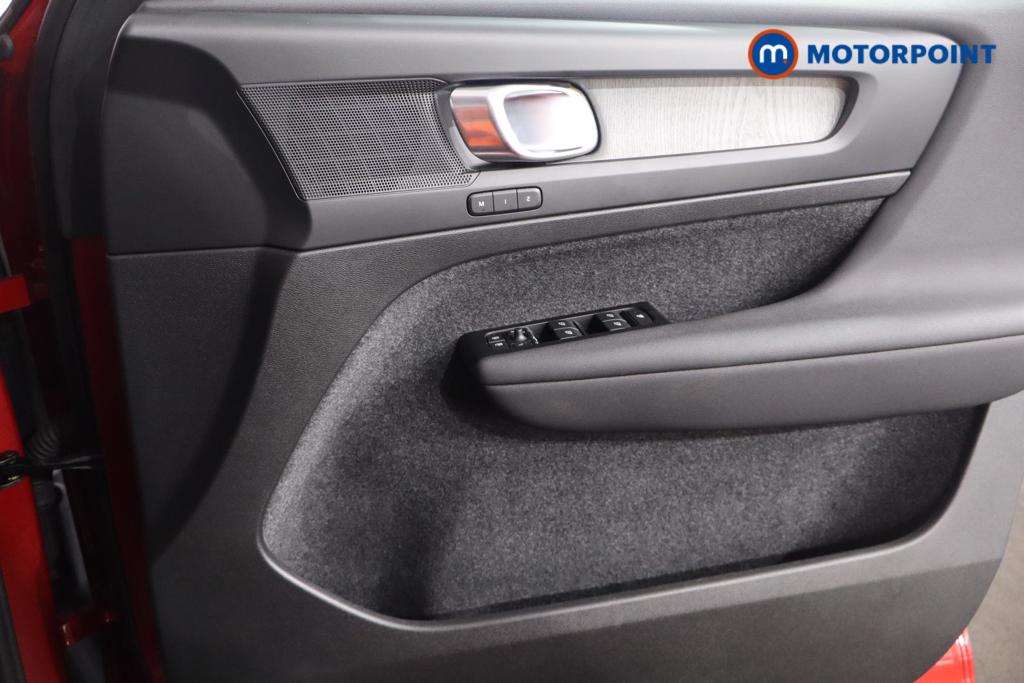 Volvo Xc40 Inscription Pro Automatic Petrol Plug-In Hybrid SUV - Stock Number (1591475) - 10th supplementary image