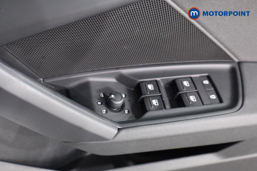 Audi A3 Technik Automatic Petrol Hatchback - Stock Number (1591527) - 9th supplementary image