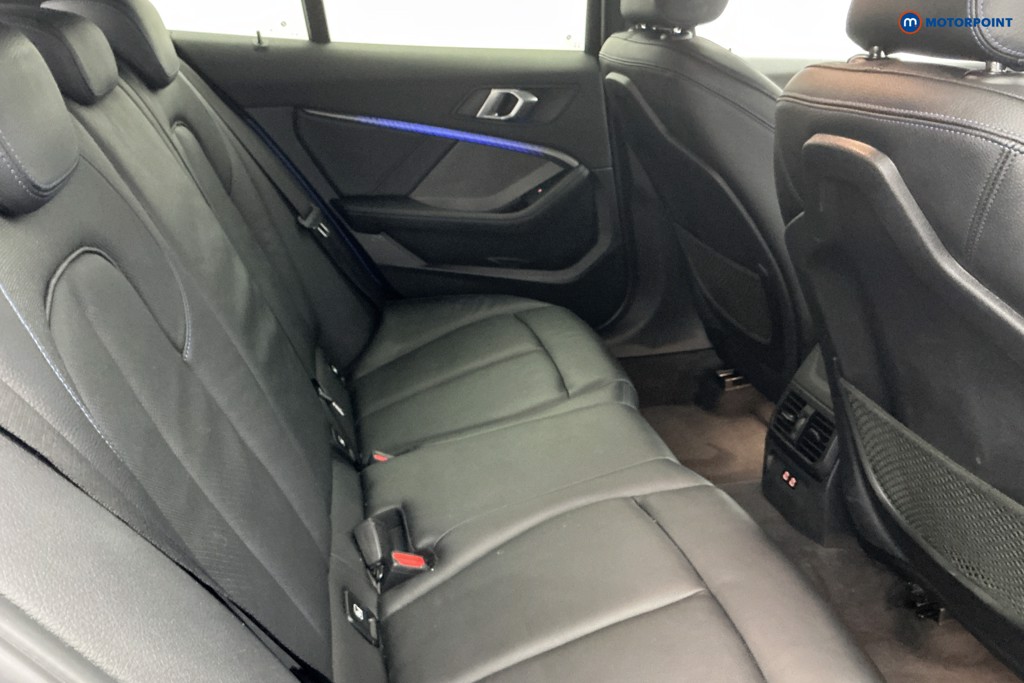 BMW 1 Series M Sport Automatic Diesel Hatchback - Stock Number (1591765) - 4th supplementary image