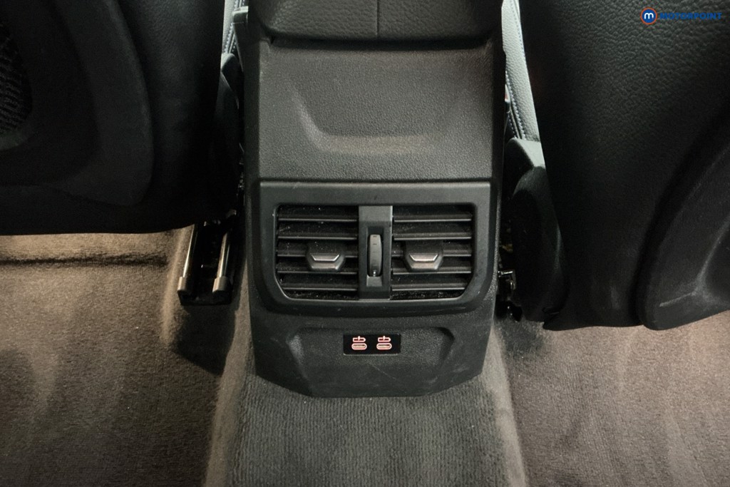 BMW 1 Series M Sport Automatic Diesel Hatchback - Stock Number (1591765) - 9th supplementary image