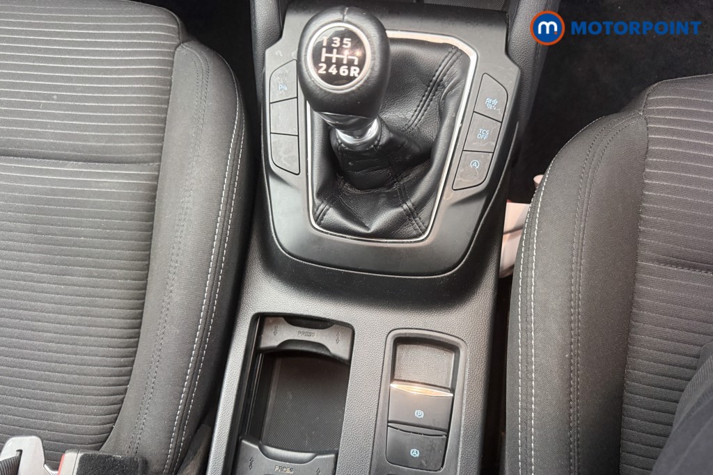 Ford Focus Titanium Edition Manual Petrol Hatchback - Stock Number (1591914) - 17th supplementary image