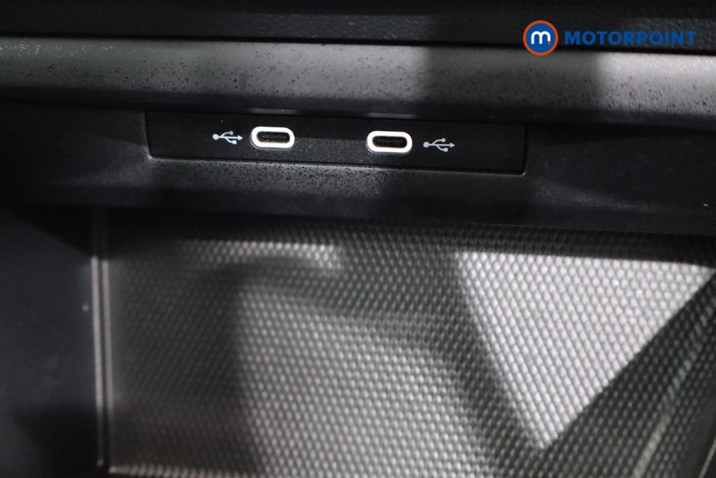 Volkswagen Golf Life Manual Petrol Hatchback - Stock Number (1591933) - 6th supplementary image