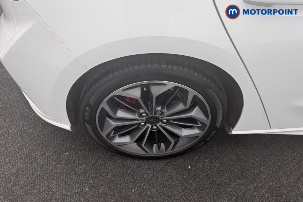 Ford Focus St-Line Vignale Manual Petrol Estate - Stock Number (1592041) - 6th supplementary image