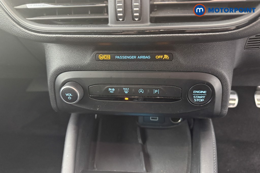 Ford Focus St-Line Vignale Manual Petrol Estate - Stock Number (1592041) - 16th supplementary image