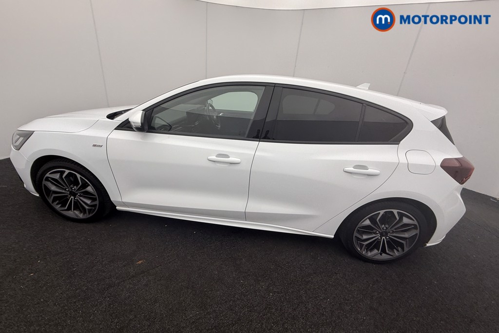 Ford Focus St-Line Vignale Manual Petrol Estate - Stock Number (1592041) - 30th supplementary image
