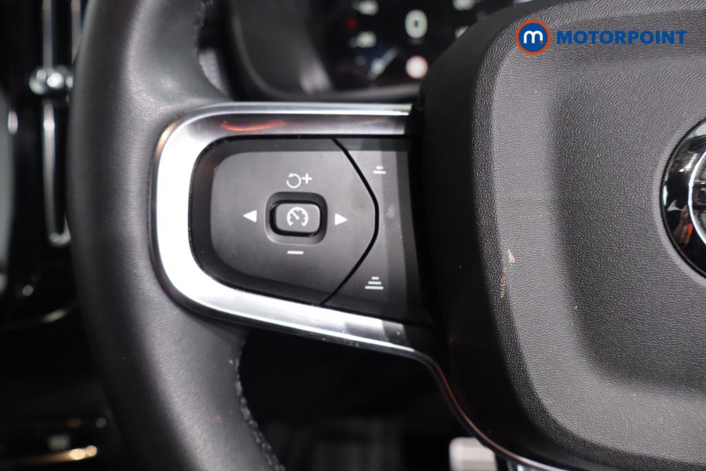 Volvo Xc40 R Design Automatic Petrol SUV - Stock Number (1592441) - 5th supplementary image