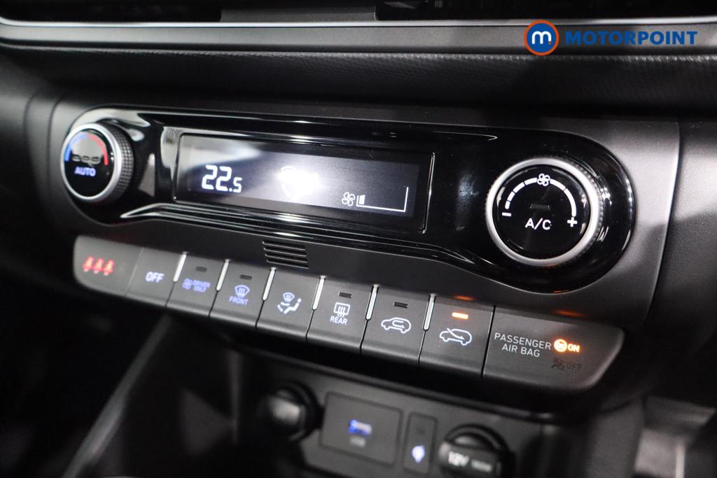 Hyundai Kona Premium Automatic Petrol-Electric Hybrid SUV - Stock Number (1592930) - 5th supplementary image