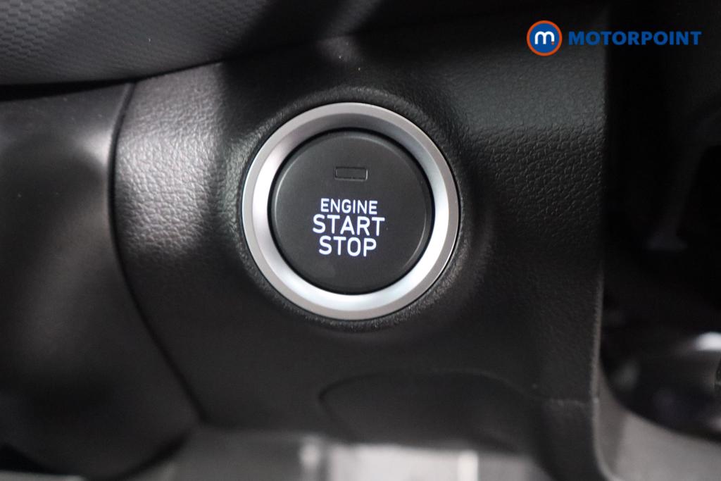 Hyundai Kona Premium Automatic Petrol-Electric Hybrid SUV - Stock Number (1592930) - 12th supplementary image