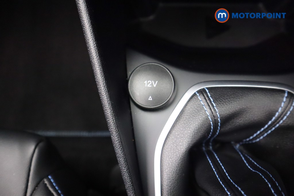 Ford Fiesta Active X Manual Petrol Hatchback - Stock Number (1593047) - 14th supplementary image