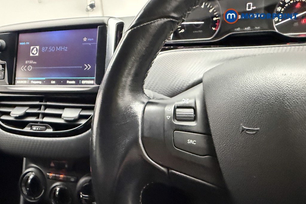 Peugeot 208 Allure Manual Petrol Hatchback - Stock Number (1593066) - 7th supplementary image