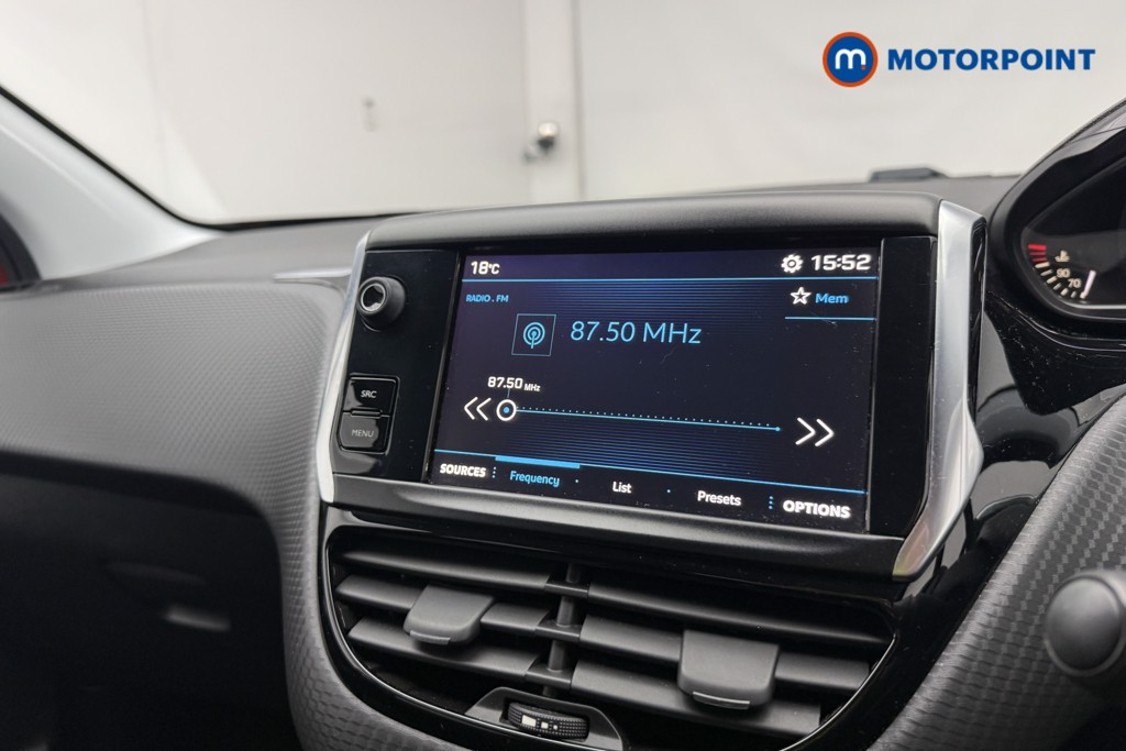 Peugeot 208 Allure Manual Petrol Hatchback - Stock Number (1593066) - 10th supplementary image