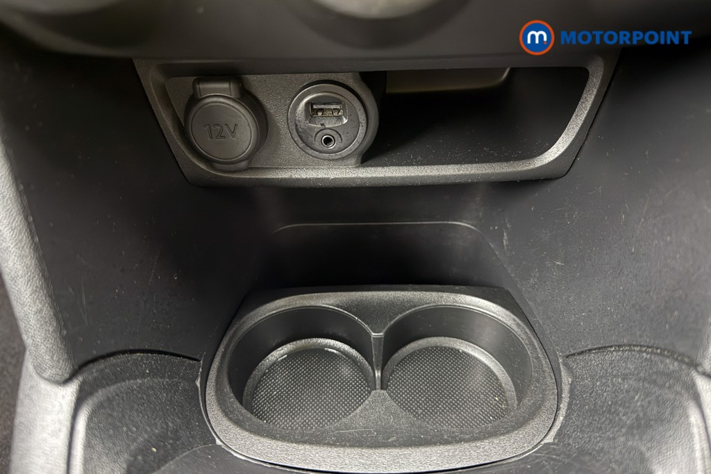 Peugeot 208 Allure Manual Petrol Hatchback - Stock Number (1593066) - 13th supplementary image