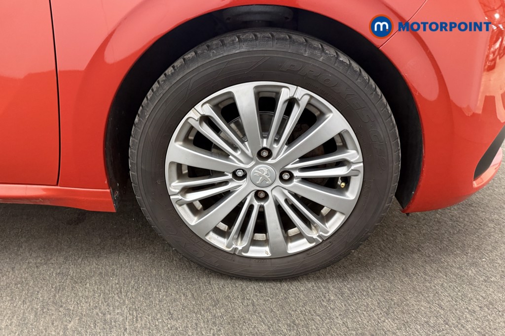 Peugeot 208 Allure Manual Petrol Hatchback - Stock Number (1593066) - 19th supplementary image