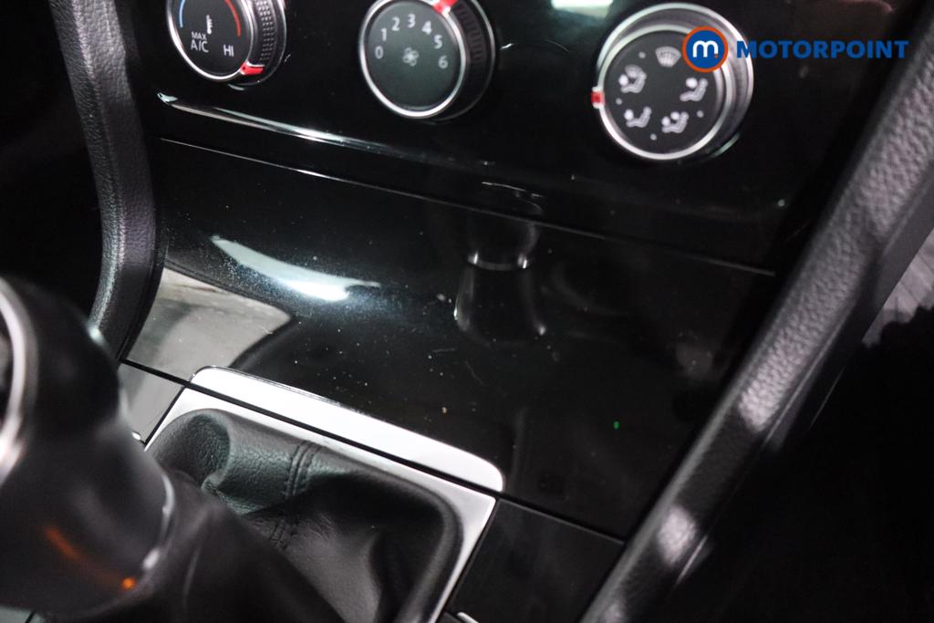 Volkswagen Golf GT Manual Petrol Hatchback - Stock Number (1593150) - 5th supplementary image