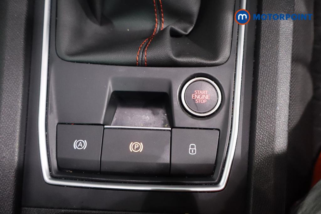 Seat Leon FR Manual Petrol Hatchback - Stock Number (1593252) - 6th supplementary image