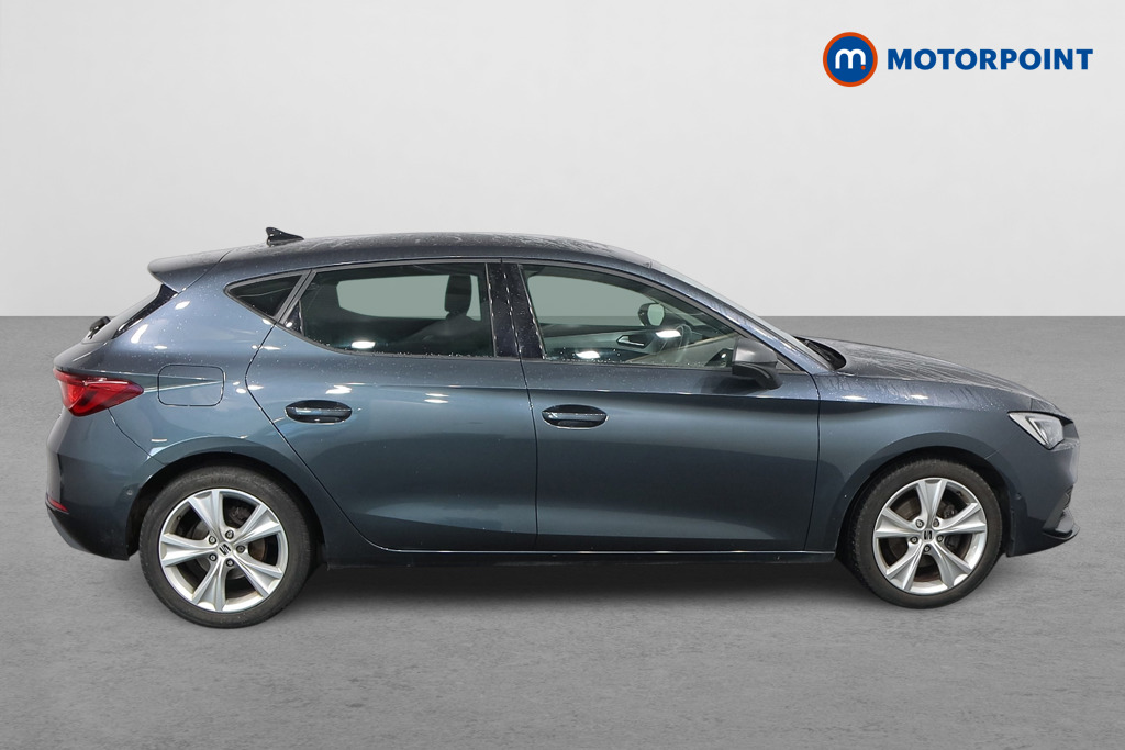 Seat Leon FR Manual Petrol Hatchback - Stock Number (1593252) - Drivers side