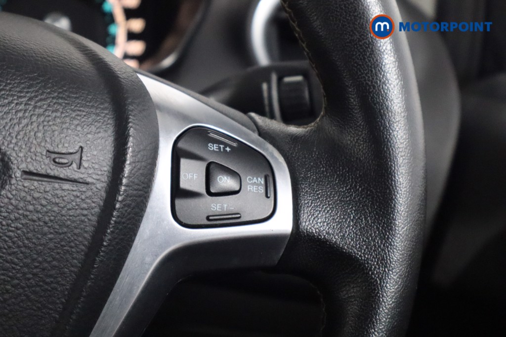 Ford Fiesta Titanium Manual Petrol Hatchback - Stock Number (1593492) - 8th supplementary image