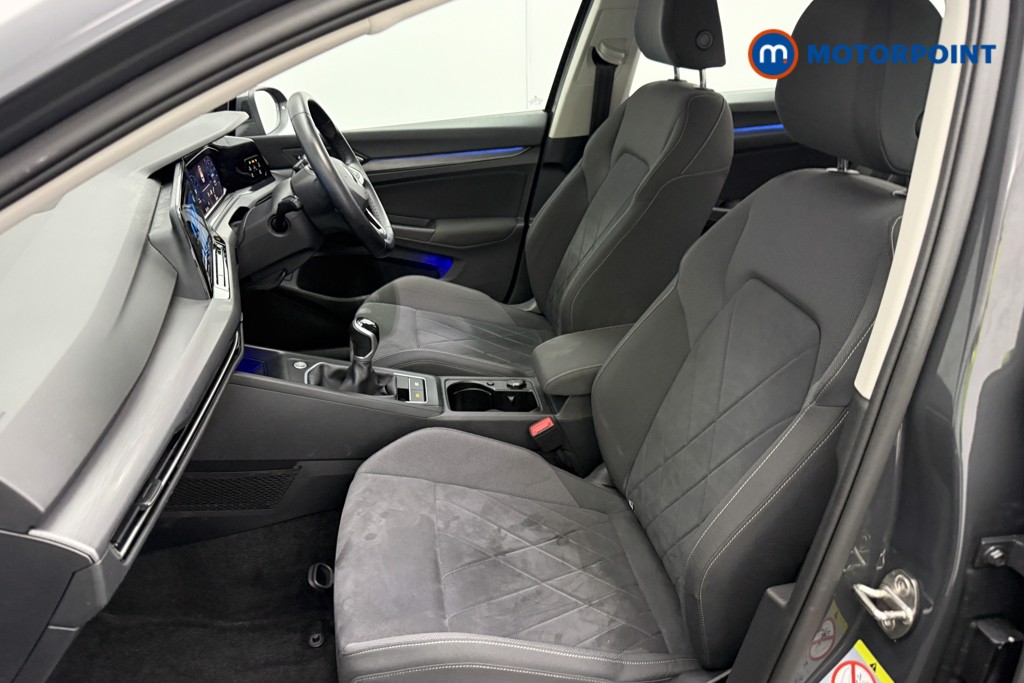 Volkswagen Golf Style Manual Petrol Hatchback - Stock Number (1593862) - 2nd supplementary image