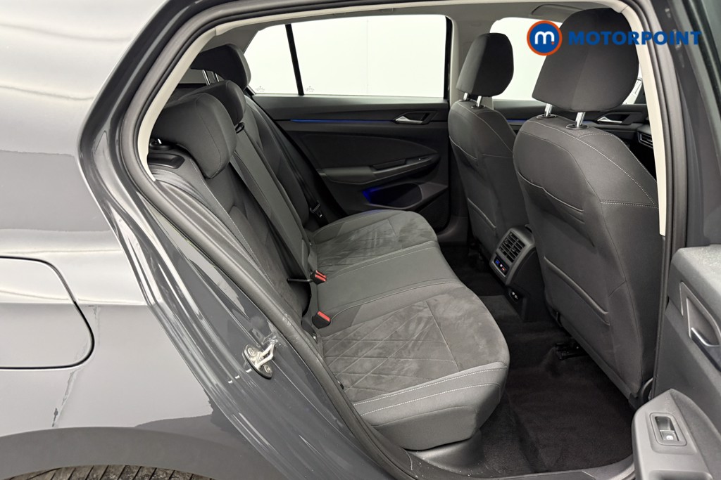 Volkswagen Golf Style Manual Petrol Hatchback - Stock Number (1593862) - 12th supplementary image