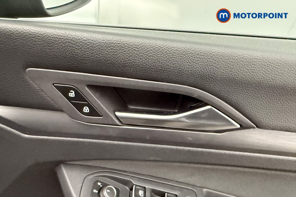 Volkswagen Golf Style Manual Petrol Hatchback - Stock Number (1593862) - 19th supplementary image