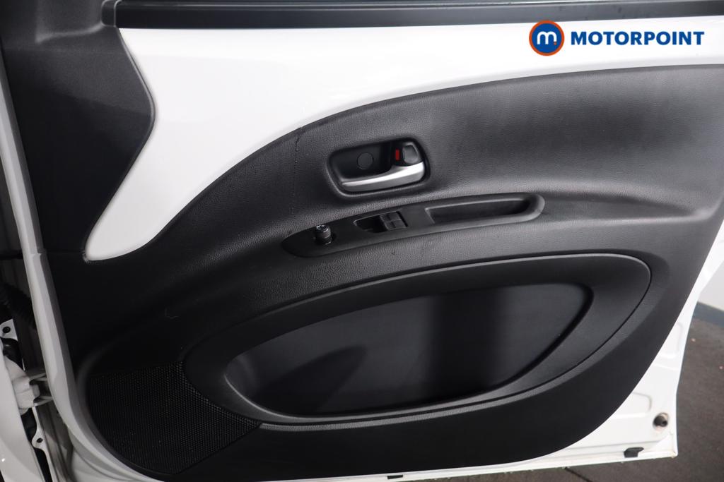 Toyota Aygo X Pure Manual Petrol Hatchback - Stock Number (1594071) - 10th supplementary image