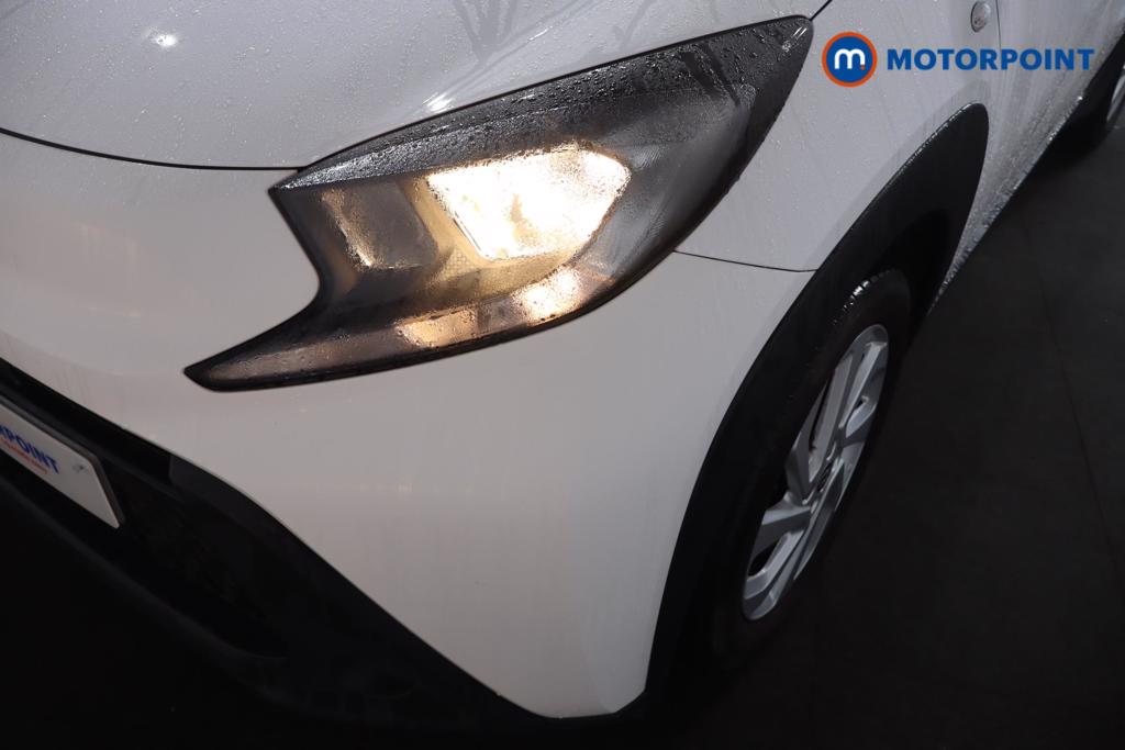 Toyota Aygo X Pure Manual Petrol Hatchback - Stock Number (1594071) - 17th supplementary image