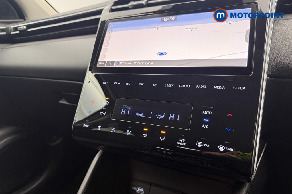 Hyundai Tucson Se Connect Manual Petrol SUV - Stock Number (1594210) - 13th supplementary image