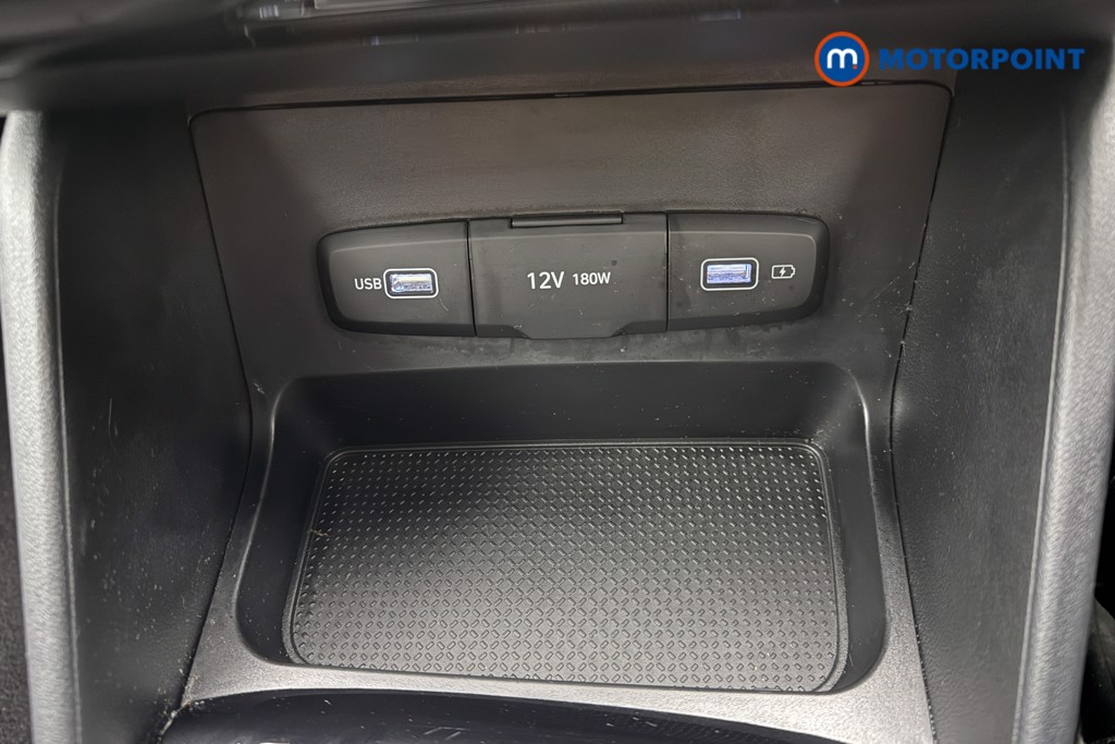 Hyundai Tucson Se Connect Manual Petrol SUV - Stock Number (1594210) - 14th supplementary image