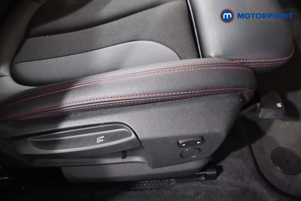 BMW 1 Series 128Ti Automatic Petrol Hatchback - Stock Number (1594361) - 25th supplementary image