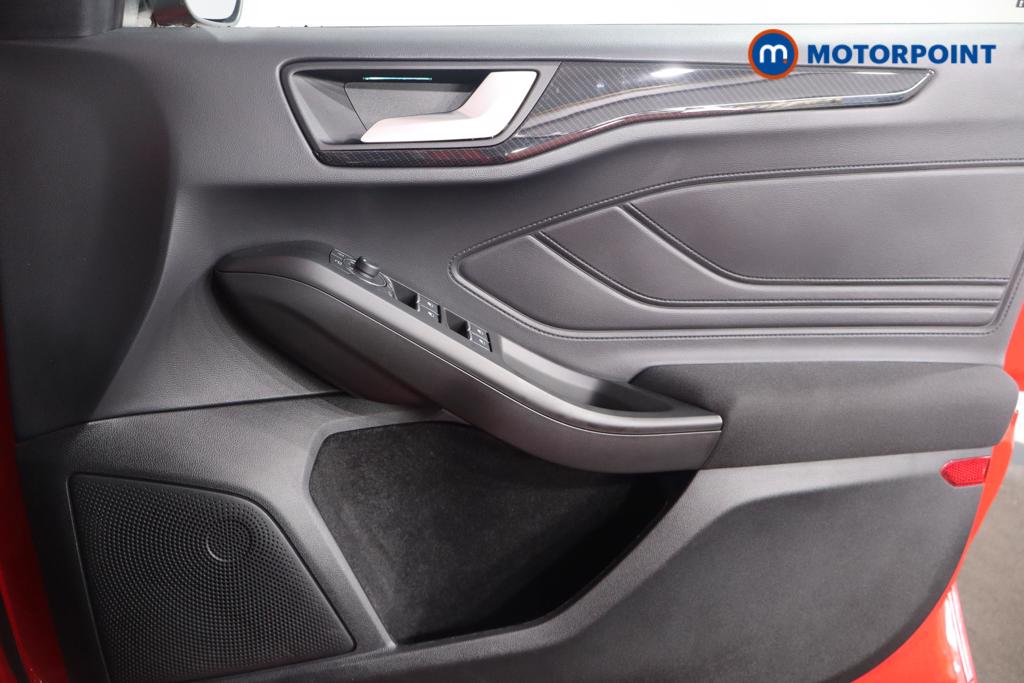 Ford Focus St-Line X Automatic Petrol Hatchback - Stock Number (1594589) - 9th supplementary image