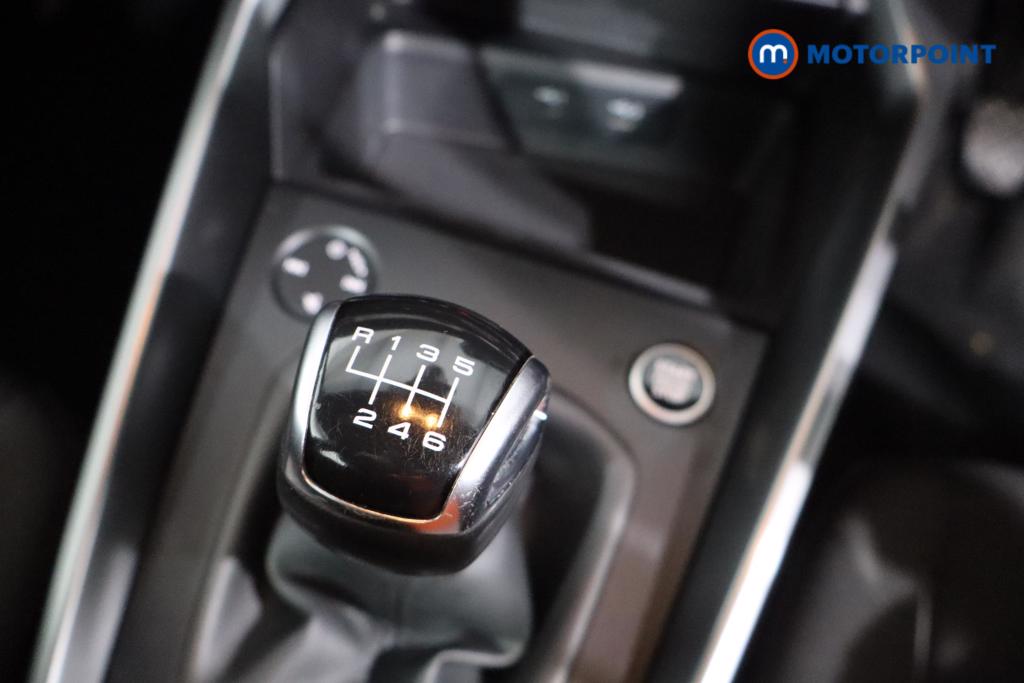 Audi A3 Technik Manual Petrol Hatchback - Stock Number (1594621) - 5th supplementary image