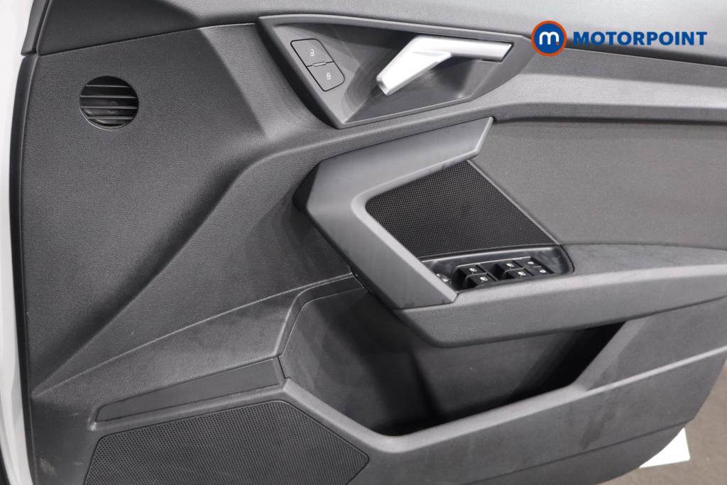 Audi A3 Technik Manual Petrol Hatchback - Stock Number (1594621) - 10th supplementary image