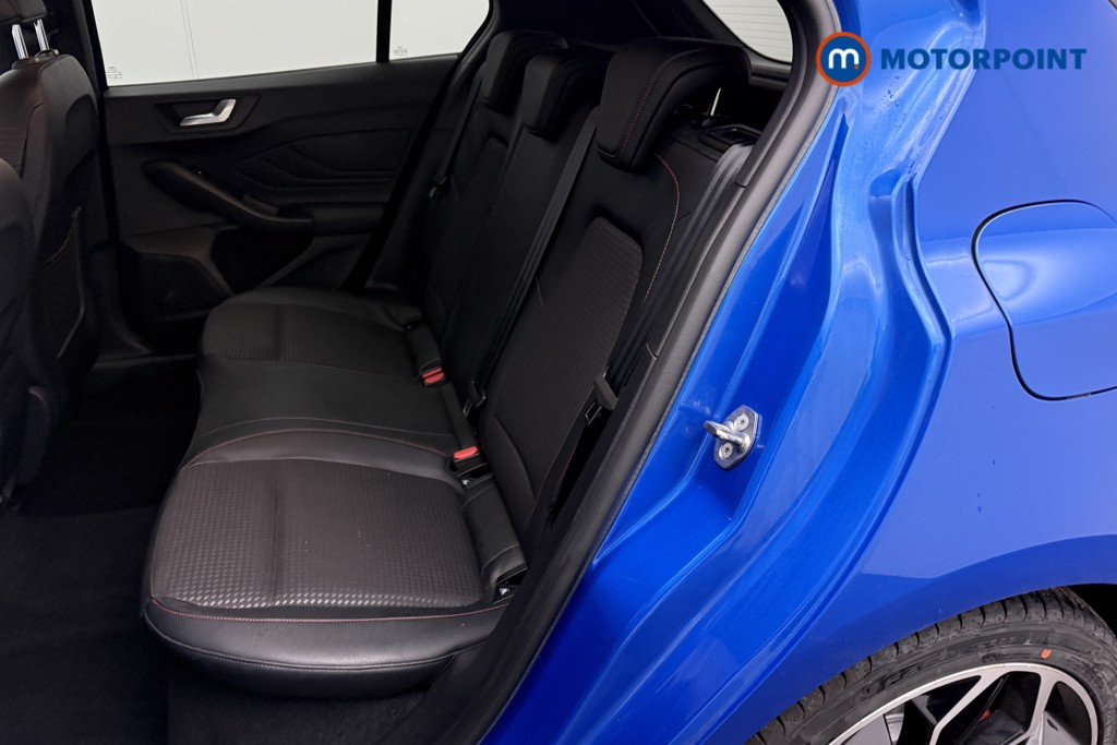 Ford Focus St-Line X Edition Manual Petrol Hatchback - Stock Number (1594634) - 6th supplementary image