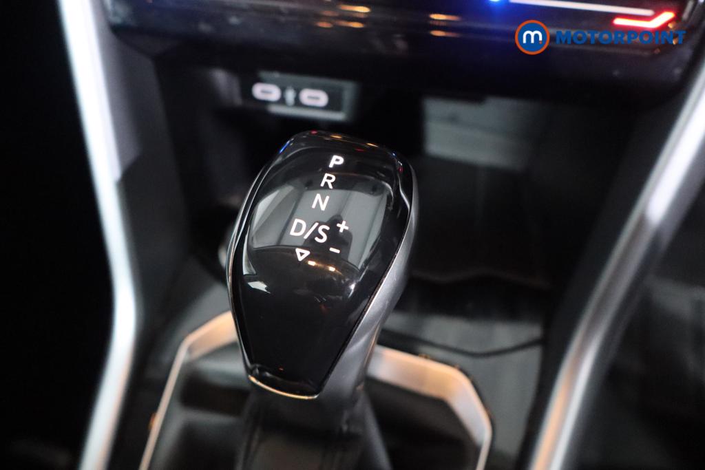 Volkswagen T-Roc Life Automatic Petrol SUV - Stock Number (1594822) - 5th supplementary image