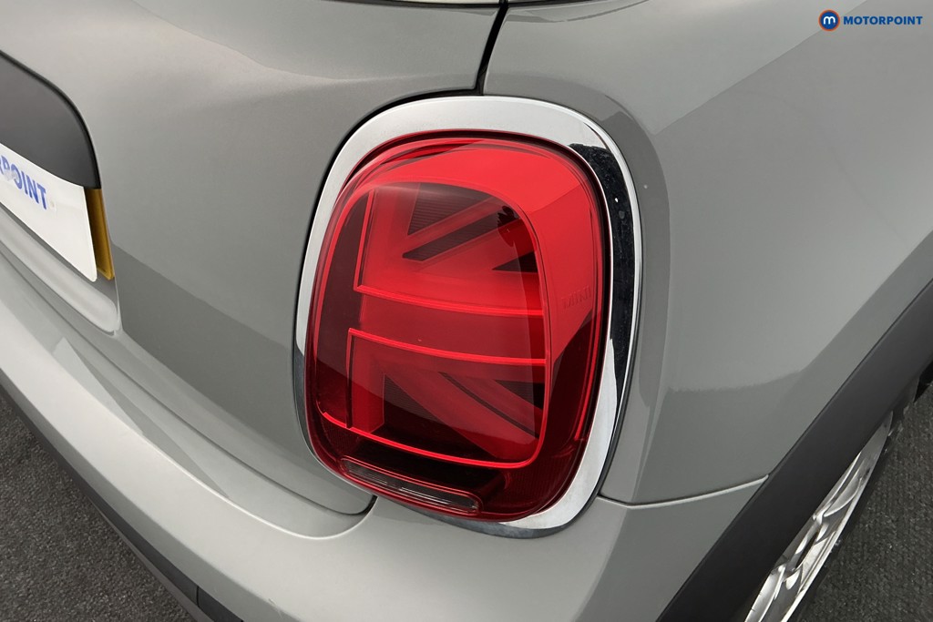 Mini Hatchback One Classic Manual Petrol Hatchback - Stock Number (1594914) - 26th supplementary image