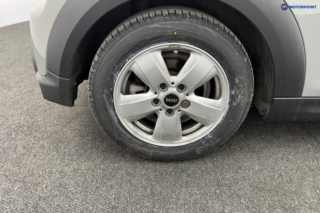 Mini Hatchback One Classic Manual Petrol Hatchback - Stock Number (1594914) - 31st supplementary image