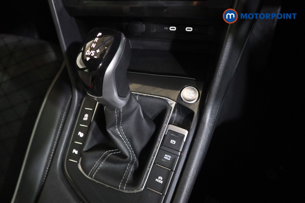 Volkswagen Tiguan R-Line Automatic Petrol SUV - Stock Number (1595188) - 11th supplementary image