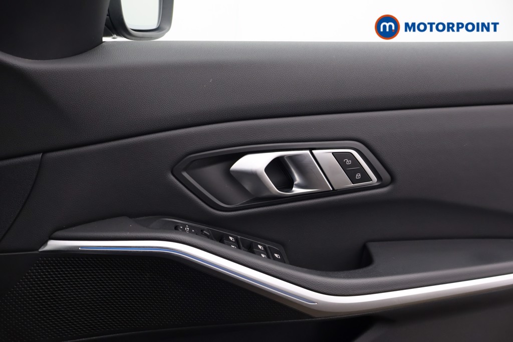 BMW 3 Series Se Pro Automatic Petrol Plug-In Hybrid Estate - Stock Number (1595292) - 8th supplementary image