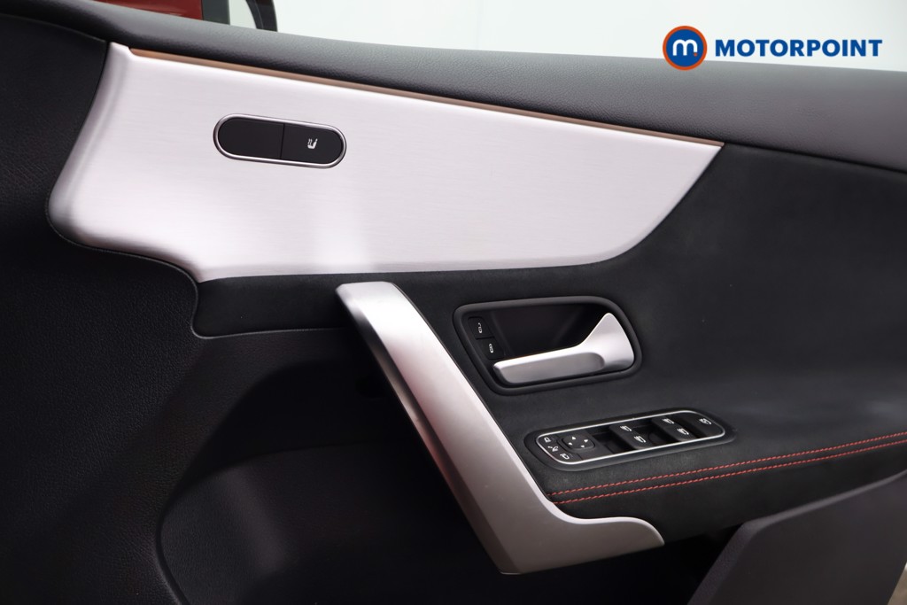 Mercedes-Benz A Class Amg Line Automatic Diesel Hatchback - Stock Number (1595298) - 9th supplementary image