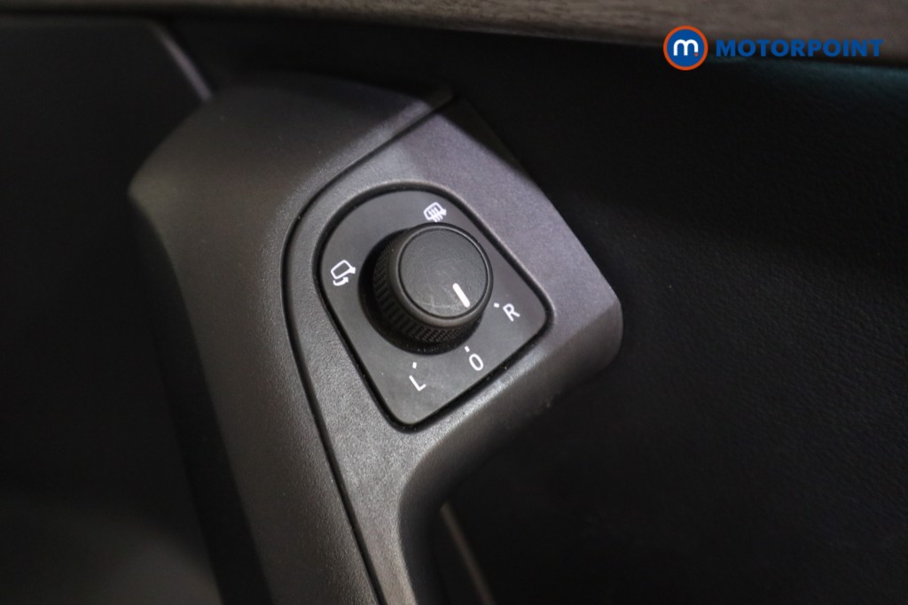 Seat Ateca Xperience Manual Petrol SUV - Stock Number (1595503) - 14th supplementary image