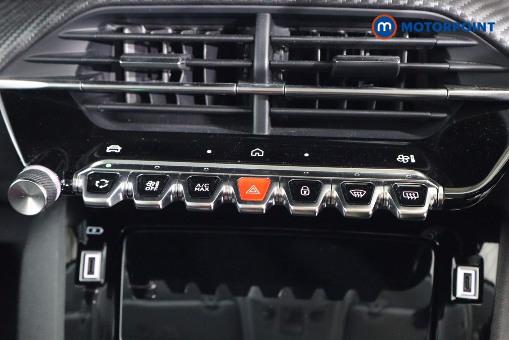 Peugeot 208 Allure Manual Petrol Hatchback - Stock Number (1595604) - 9th supplementary image