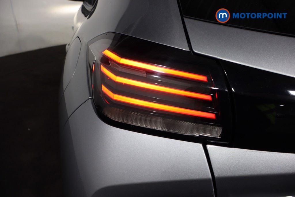 Peugeot 208 Allure Manual Petrol Hatchback - Stock Number (1595604) - 19th supplementary image